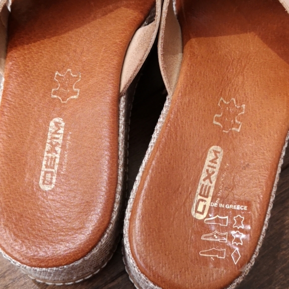 Woven leather platform sandals with leather insole - Picture 8 of 15